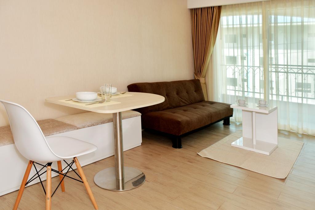 7Seas Daire Jomtien Beach Dış mekan fotoğraf